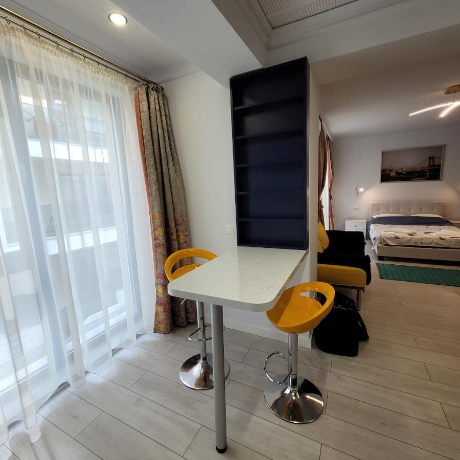 Studio 10 - Catedral Residence Bucharest - Free Parking Eksteriør billede